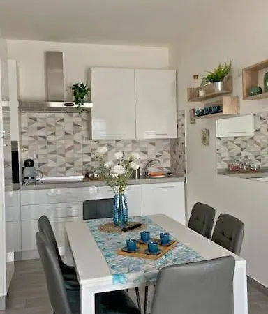 Atabey Sul Mare Apartment Focene